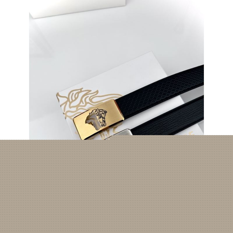 VERSACE